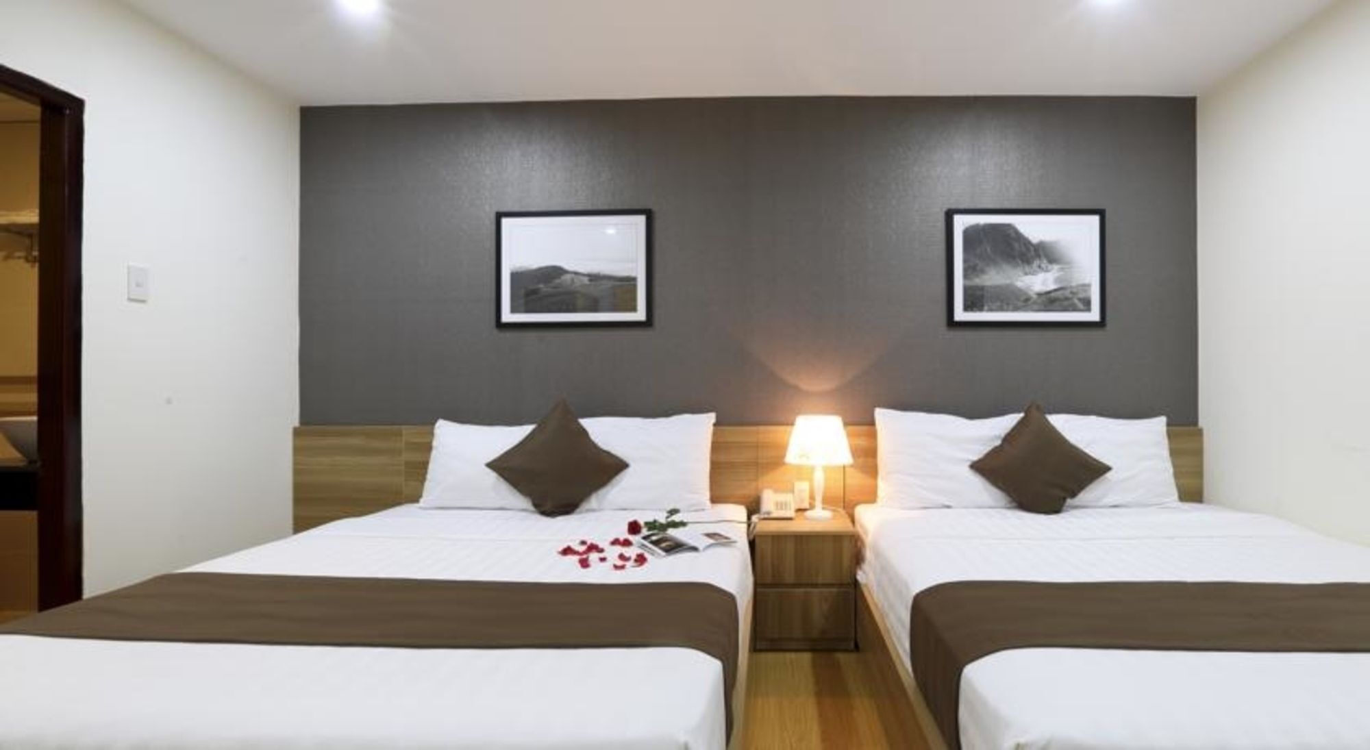 Thu Hien Hotel Nha Trang Esterno foto